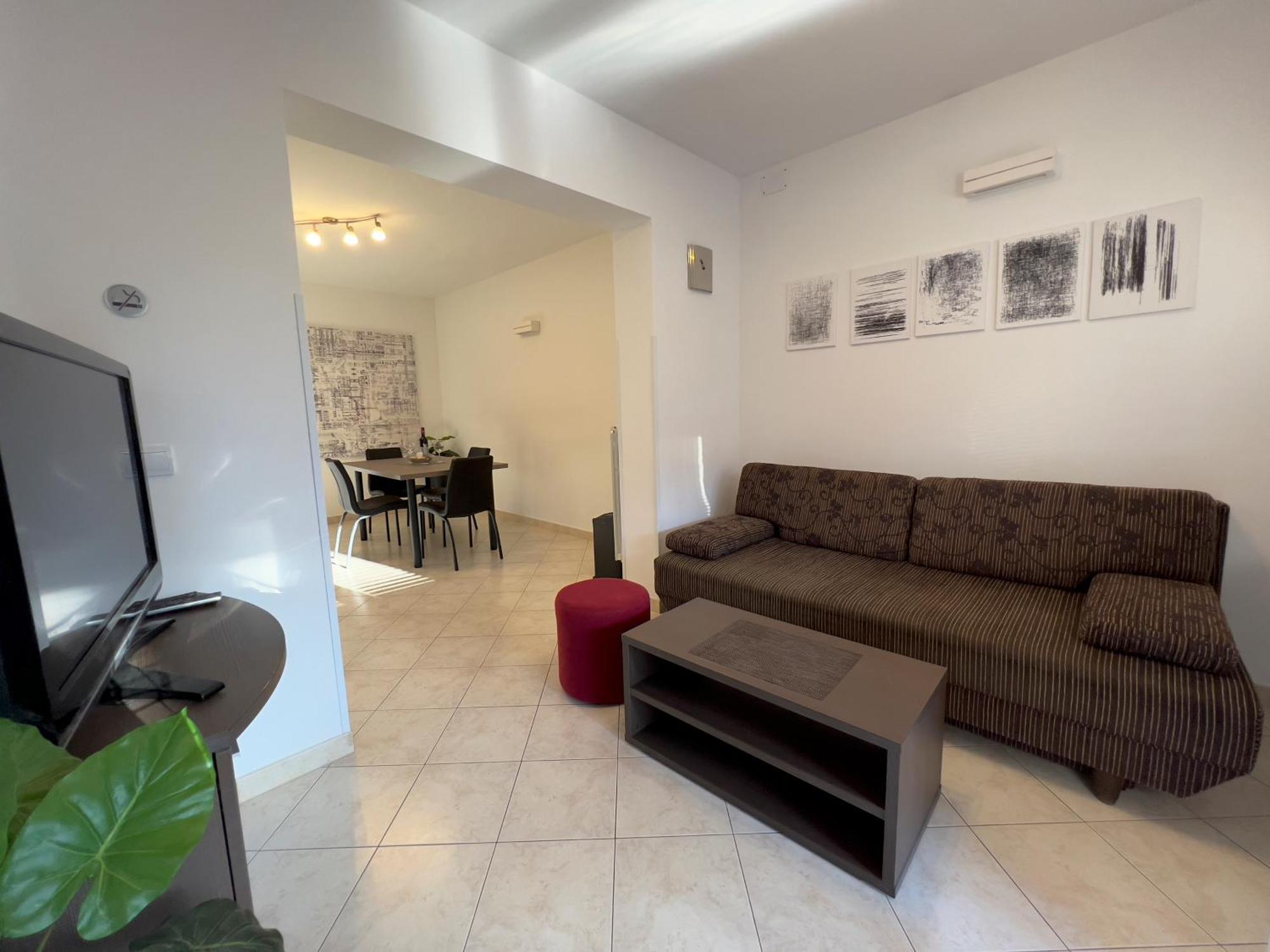 Stay In The Heart Of Porec - 50M To The Beach Bagian luar foto